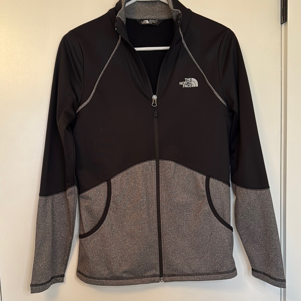The North Face Women's Black and Gray Jacket